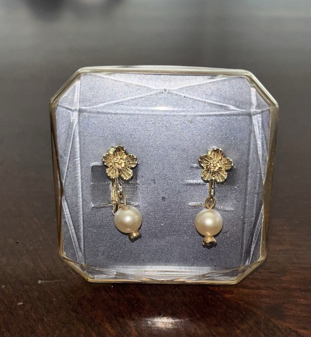 Vintage Emmons Flower Dangle Faux Pearl Gold Tone Clip On Earrings Signed